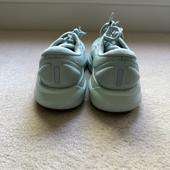 Brooks Blue Athletic Shoes with DNA Cushioning - Picture 4 of 6